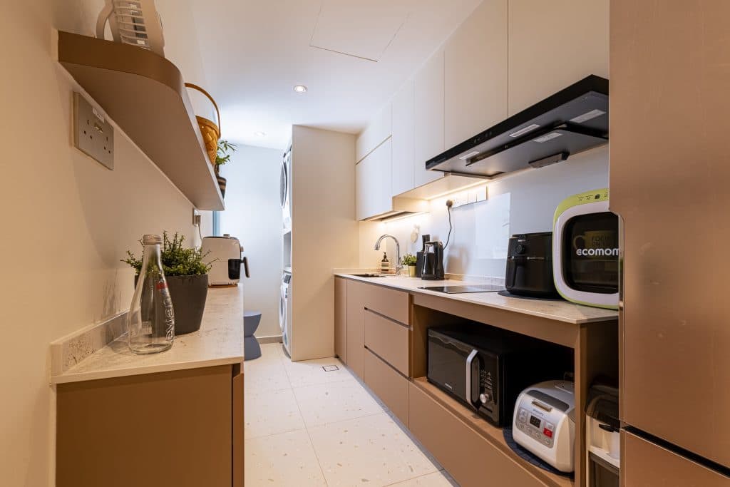 full height kitchen cabinets and tall shelves for narrow kitchen space